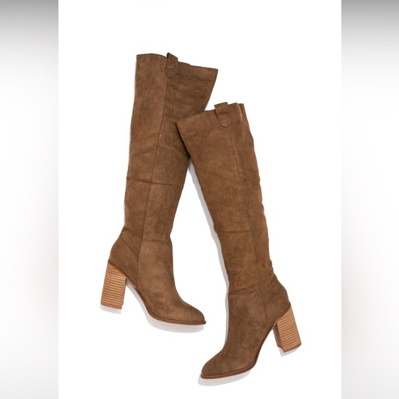 VICI Saint Slouch Boot - Picture 2 of 5